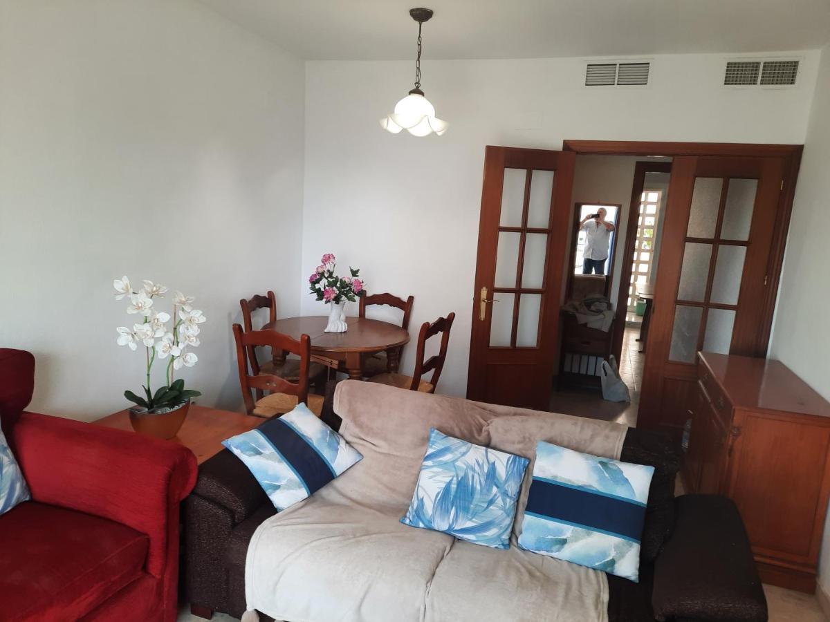 Central 2-Bed Apartment In Estepona Port エクステリア 写真